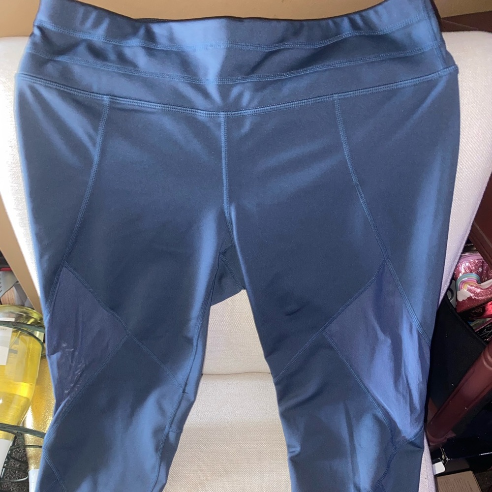 Athleta Solar Capris